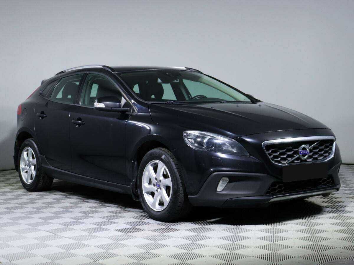 Купить Volvo V40 Cross Country с пробегом. Фото: #2