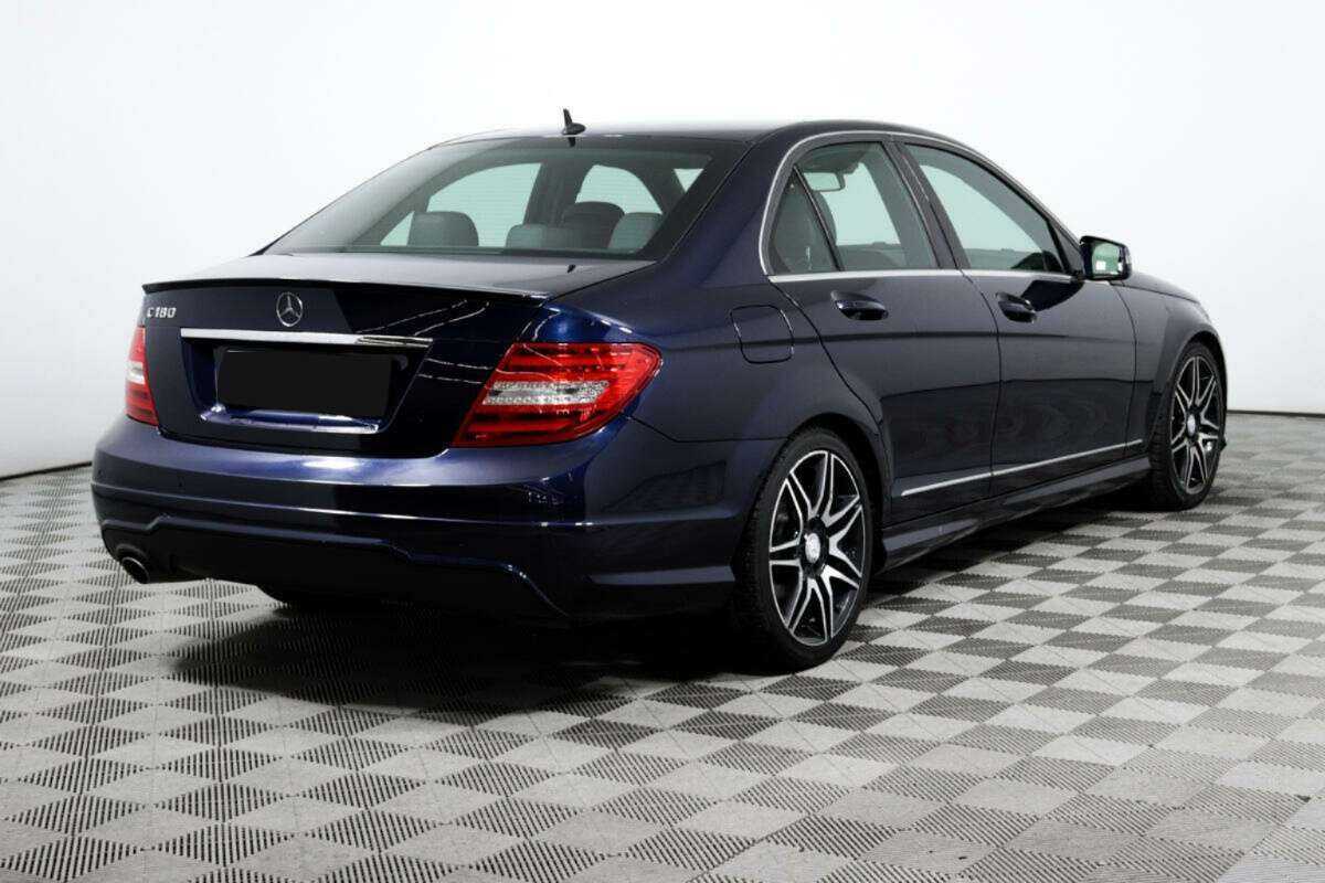 Купить Mercedes-Benz C-Класс с пробегом. Фото: #4