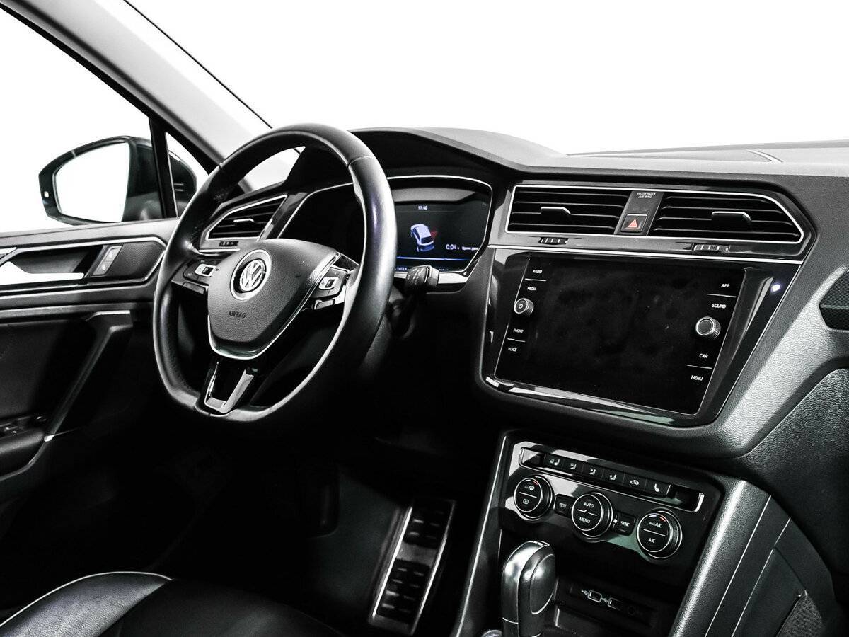 Купить Volkswagen Tiguan с пробегом. Фото: #8