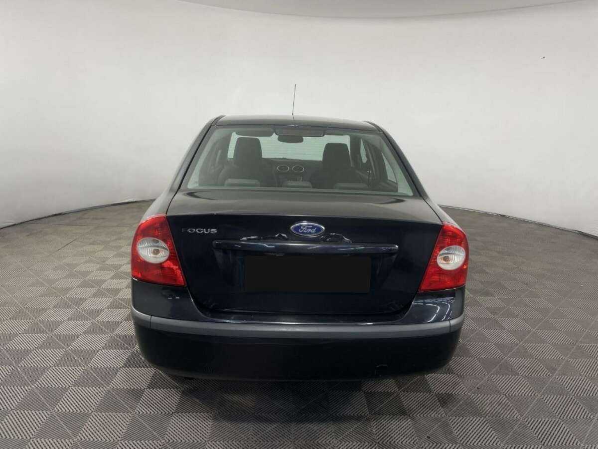 Купить Ford Focus с пробегом. Фото: #2