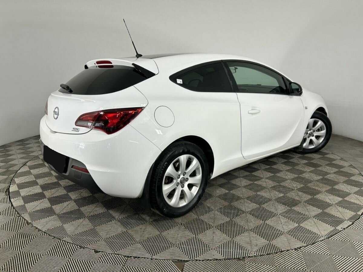 Купить Opel Astra с пробегом. Фото: #5
