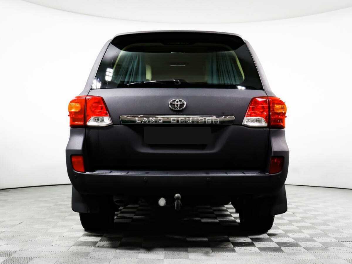 Купить Toyota Land Cruiser с пробегом. Фото: #5