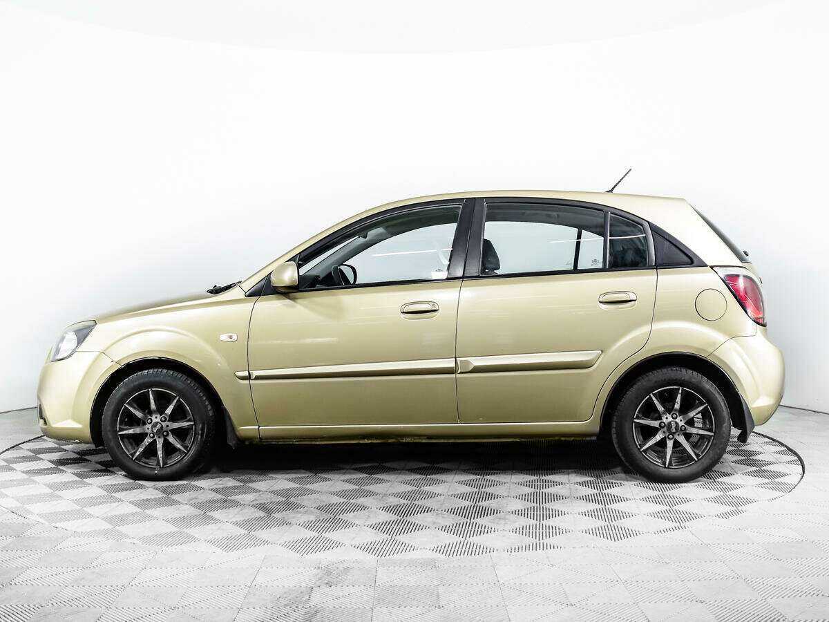 Купить Kia Rio с пробегом. Фото: #7