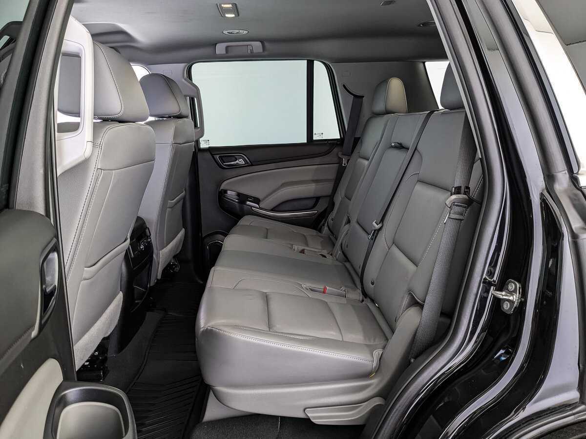 Купить Chevrolet Tahoe с пробегом. Фото: #13