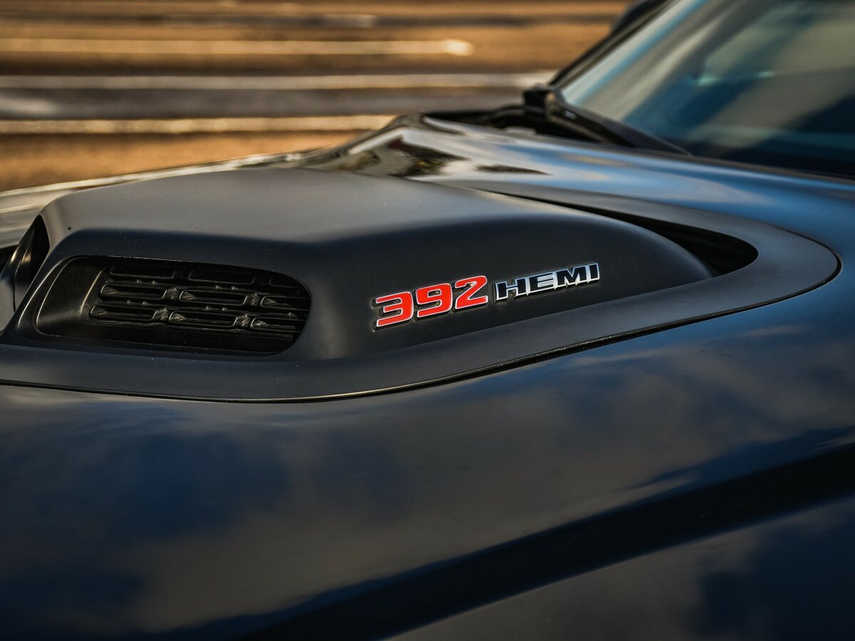 Купить Dodge Challenger с пробегом. Фото: #10