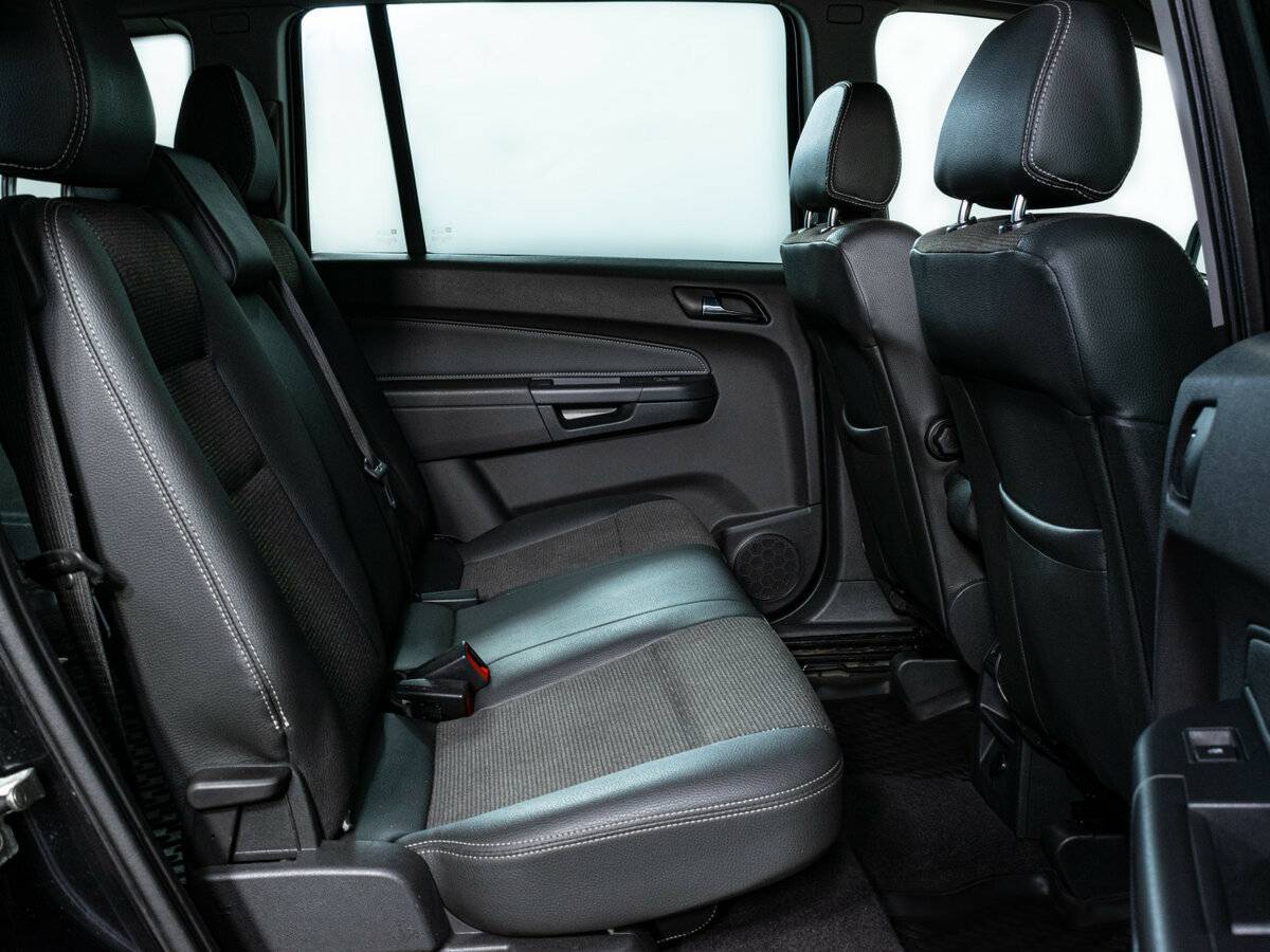Купить Opel Zafira с пробегом. Фото: #11