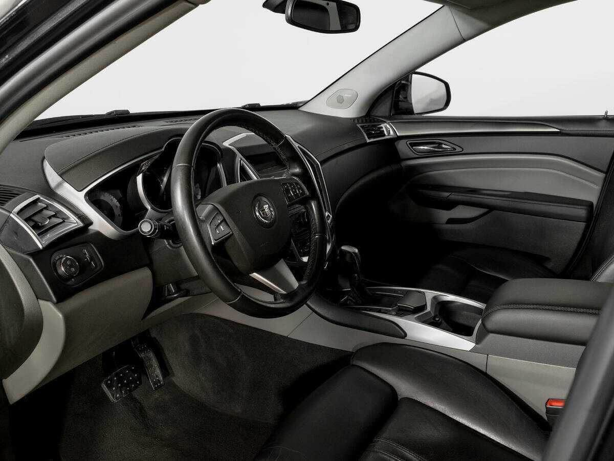 Купить Cadillac SRX с пробегом. Фото: #16