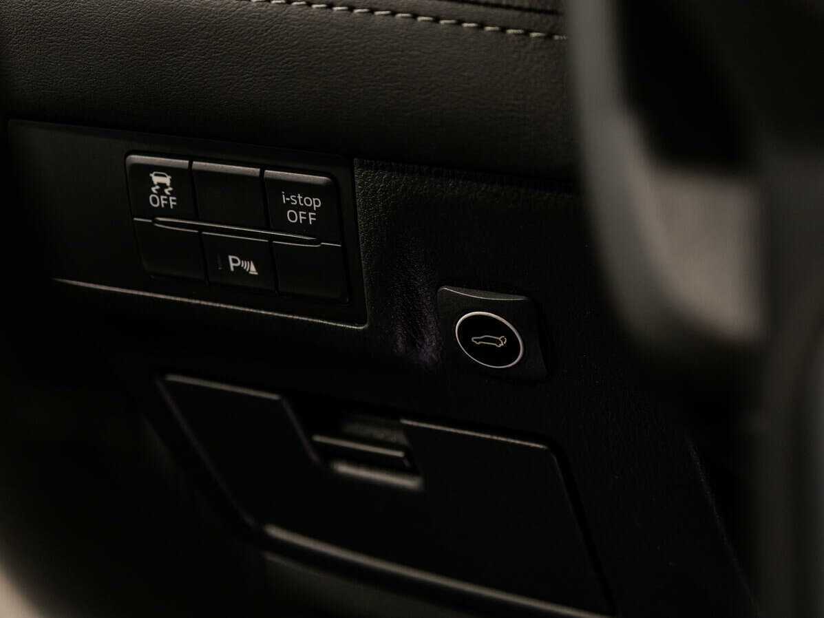 Купить Mazda 6 с пробегом. Фото: #20