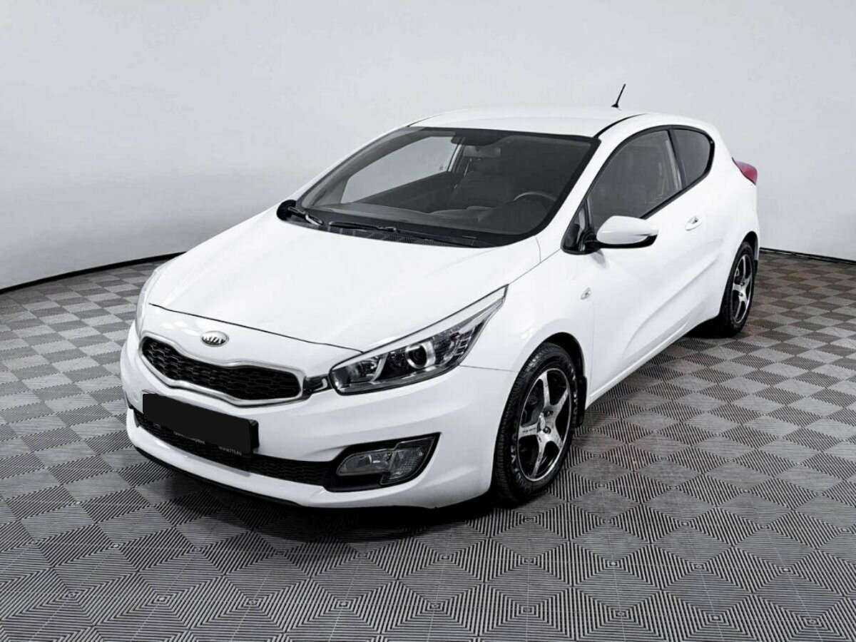 Купить Kia Ceed с пробегом. Посмотреть фото