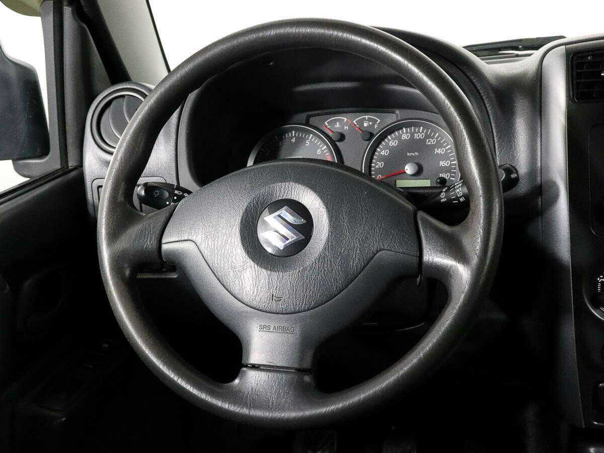 Купить Suzuki Jimny с пробегом. Фото: #11