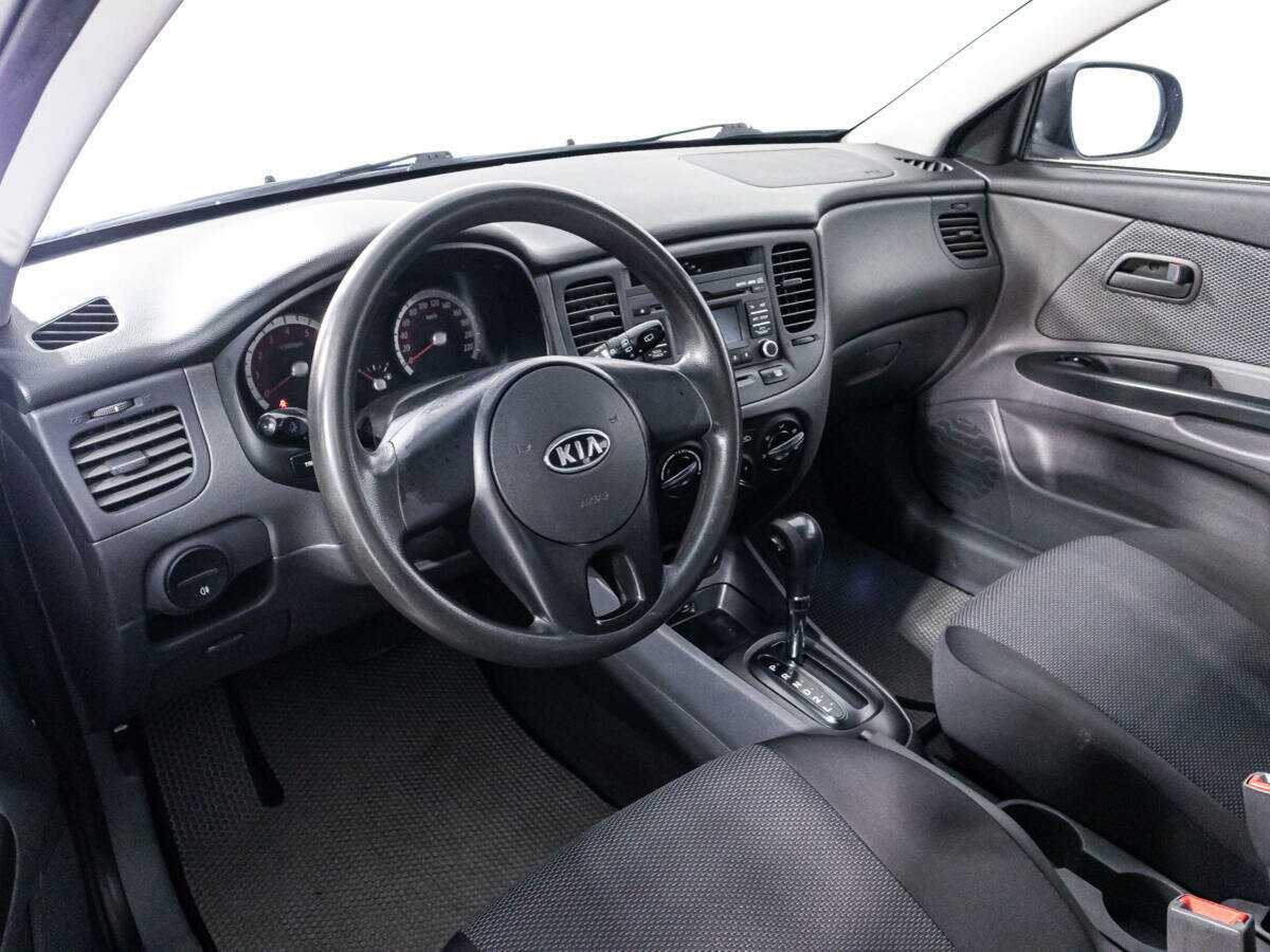 Купить Kia Rio с пробегом. Фото: #10