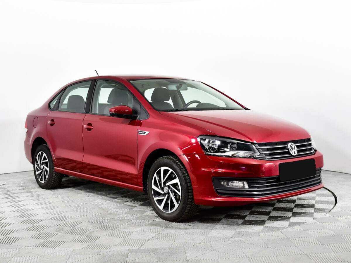 Купить Volkswagen Polo с пробегом. Фото: #2