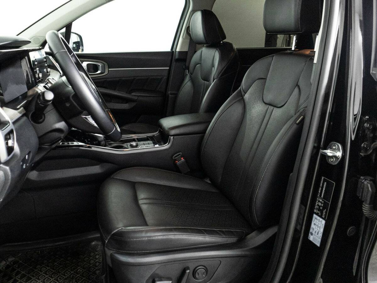 Купить Kia Sorento с пробегом. Фото: #17