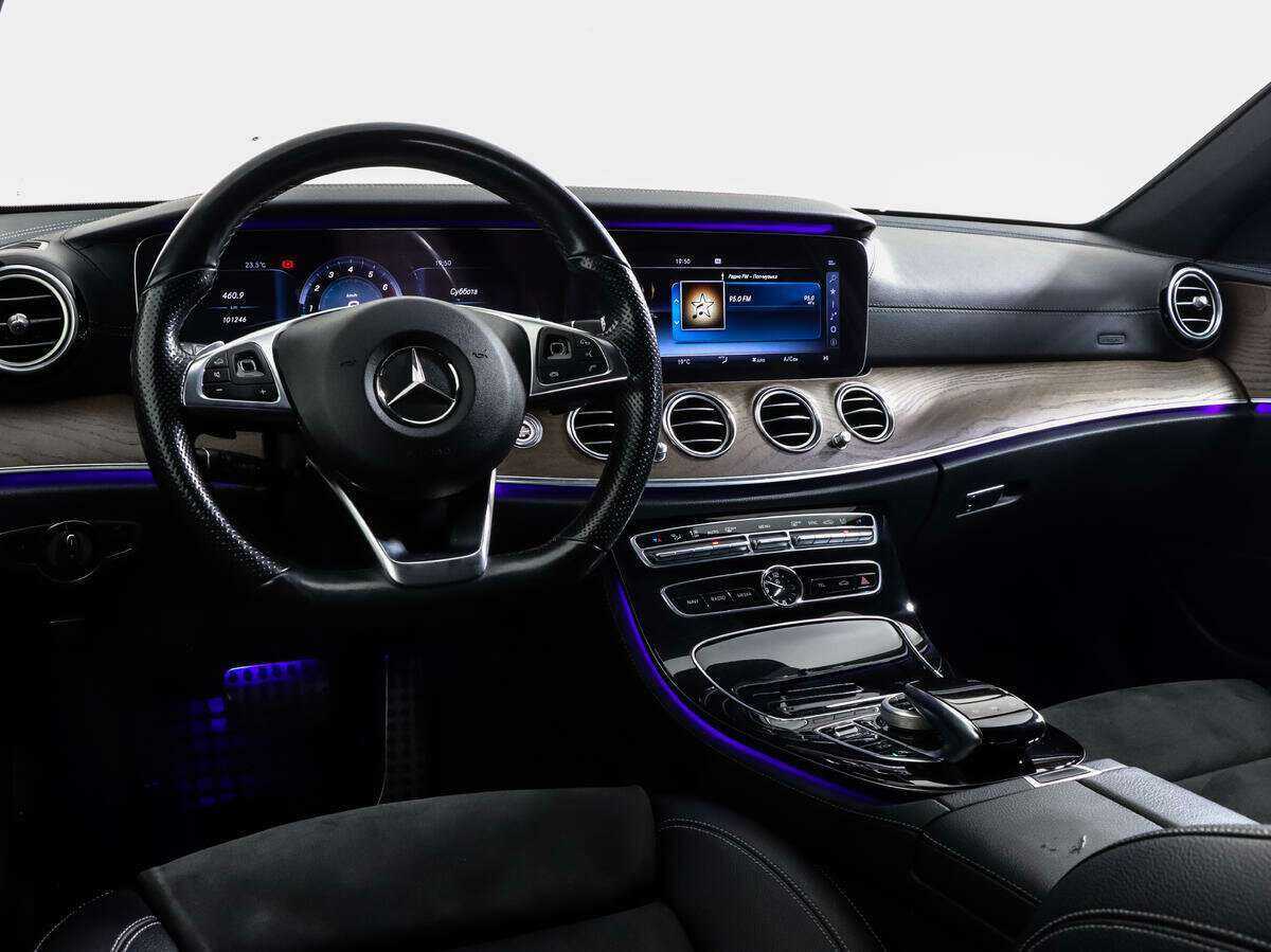 Купить Mercedes-Benz E-Класс с пробегом. Фото: #11