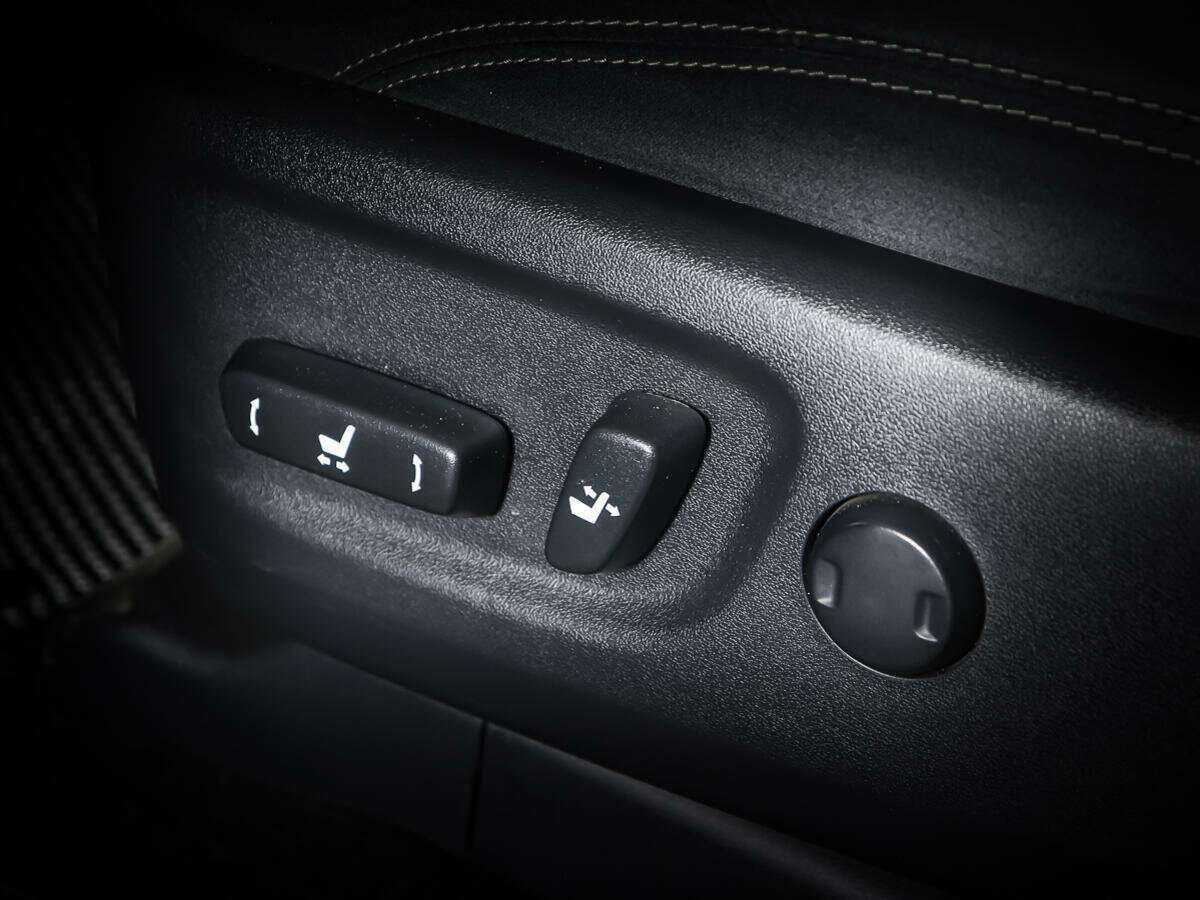 Купить Toyota Land Cruiser Prado с пробегом. Фото: #15