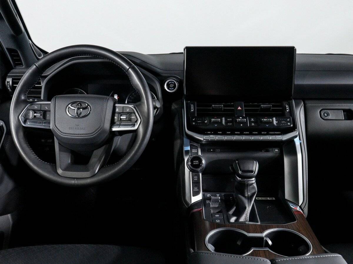 Купить Toyota Land Cruiser с пробегом. Фото: #8