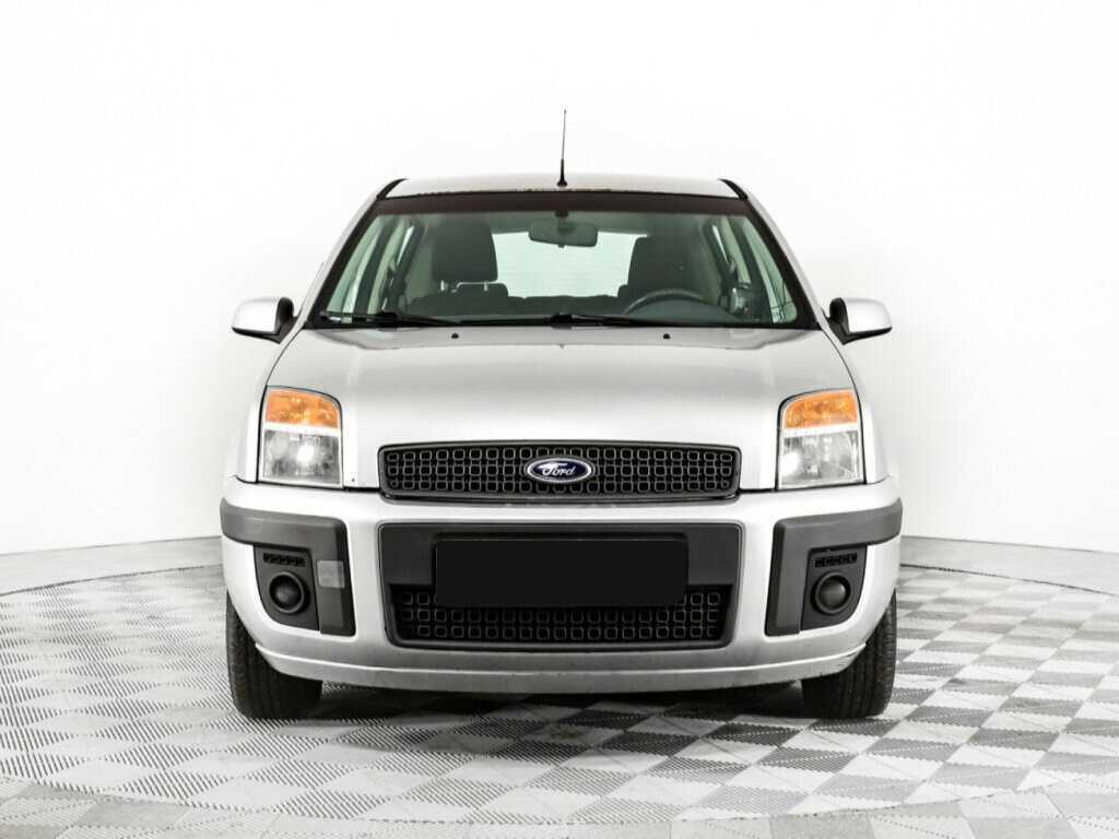 Купить Ford Fusion с пробегом. Фото: #1