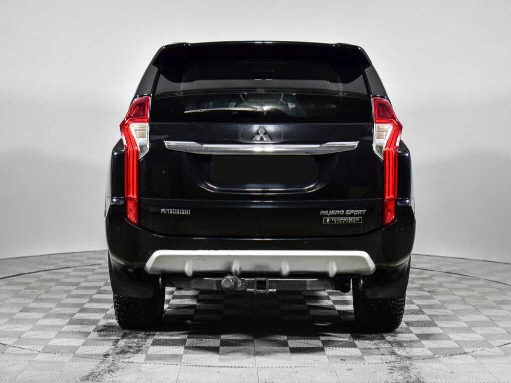 Купить Mitsubishi Pajero Sport с пробегом. Фото: #4