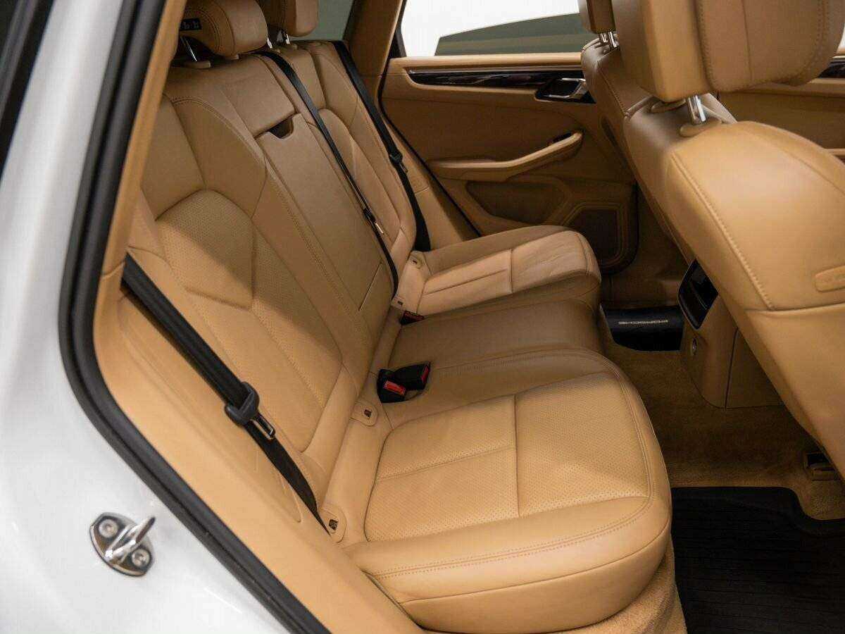 Купить Porsche Macan с пробегом. Фото: #8