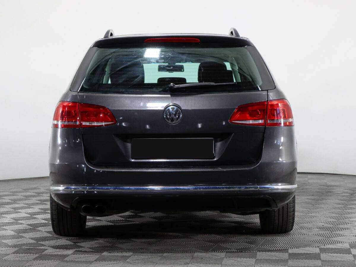 Купить Volkswagen Passat с пробегом. Фото: #5