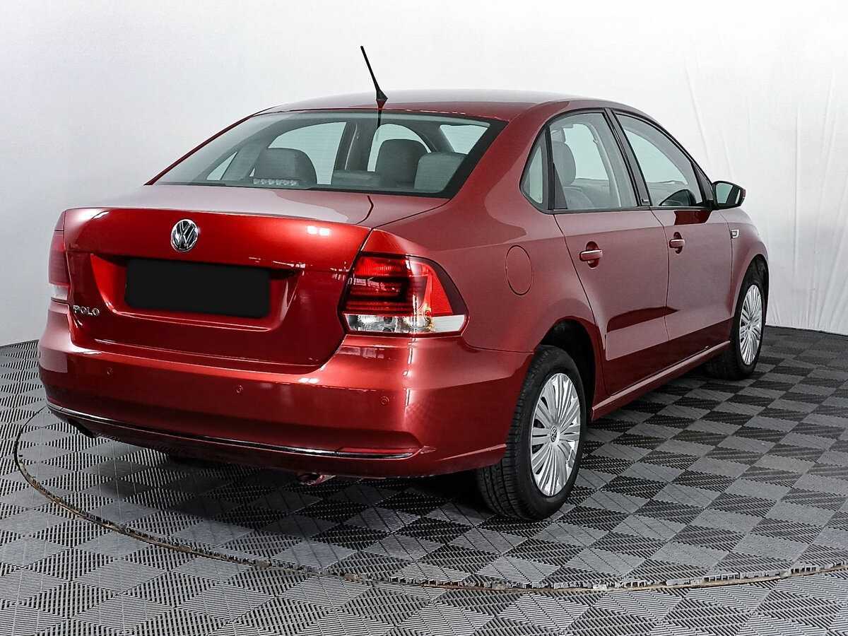 Купить Volkswagen Polo с пробегом. Фото: #4