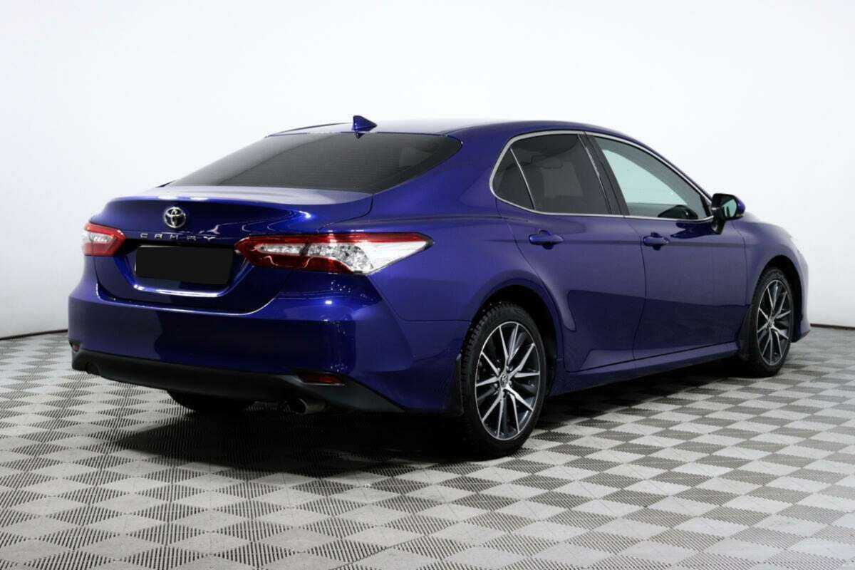 Купить Toyota Camry с пробегом. Фото: #4