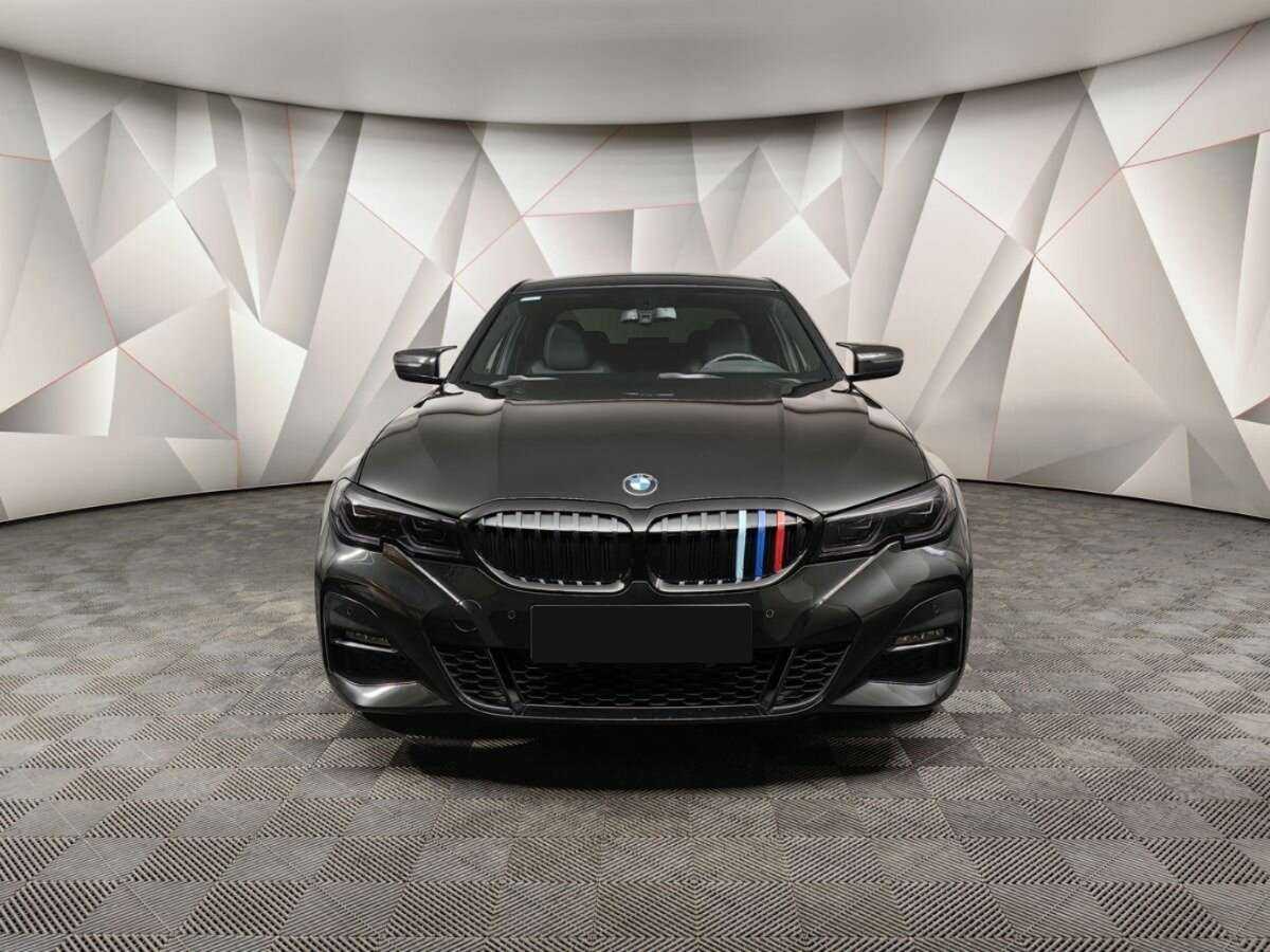 Купить BMW 3 серии с пробегом. Фото: #4