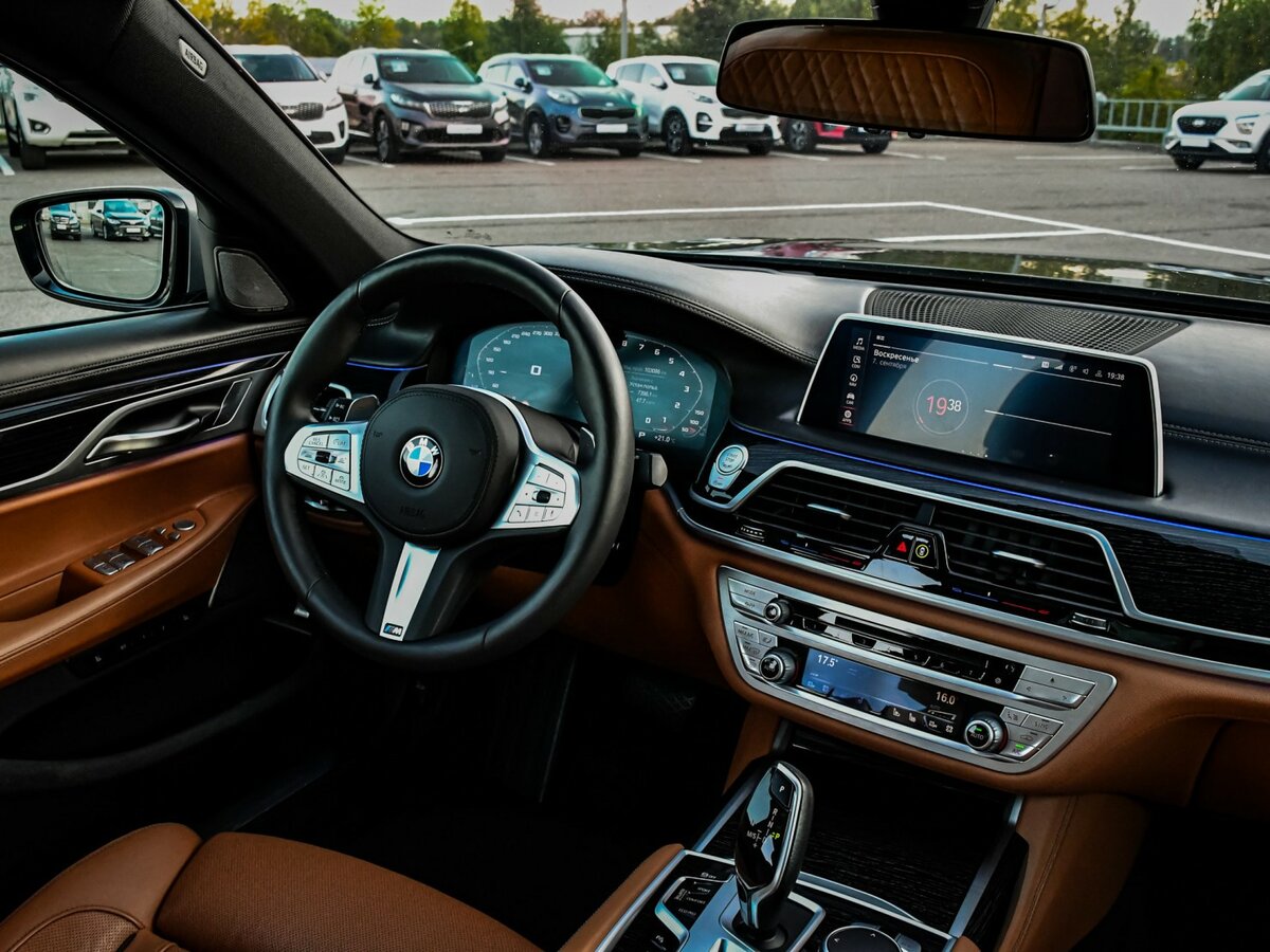 Купить BMW 7 серии с пробегом. Фото: #8