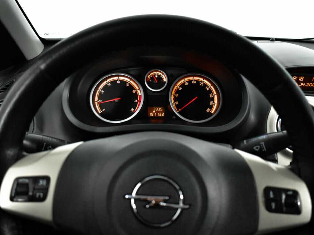 Купить Opel Corsa с пробегом. Фото: #10