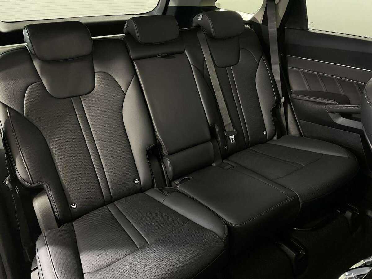 Купить Kia Sorento с пробегом. Фото: #14