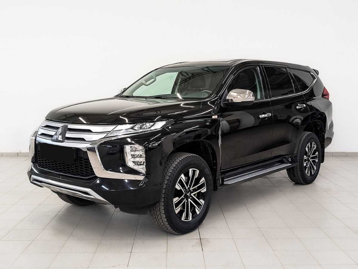 Купить Mitsubishi Montero Sport с пробегом. Фото: #0