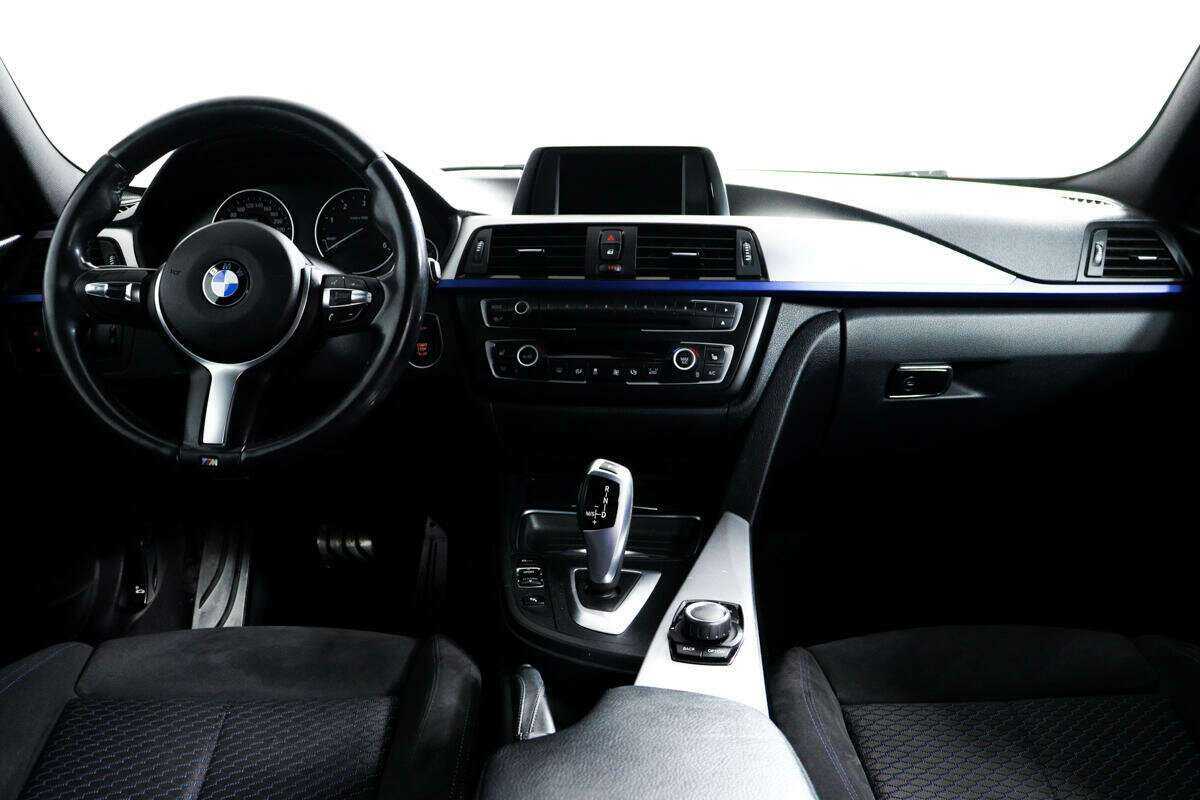 Купить BMW 3 серии с пробегом. Фото: #10