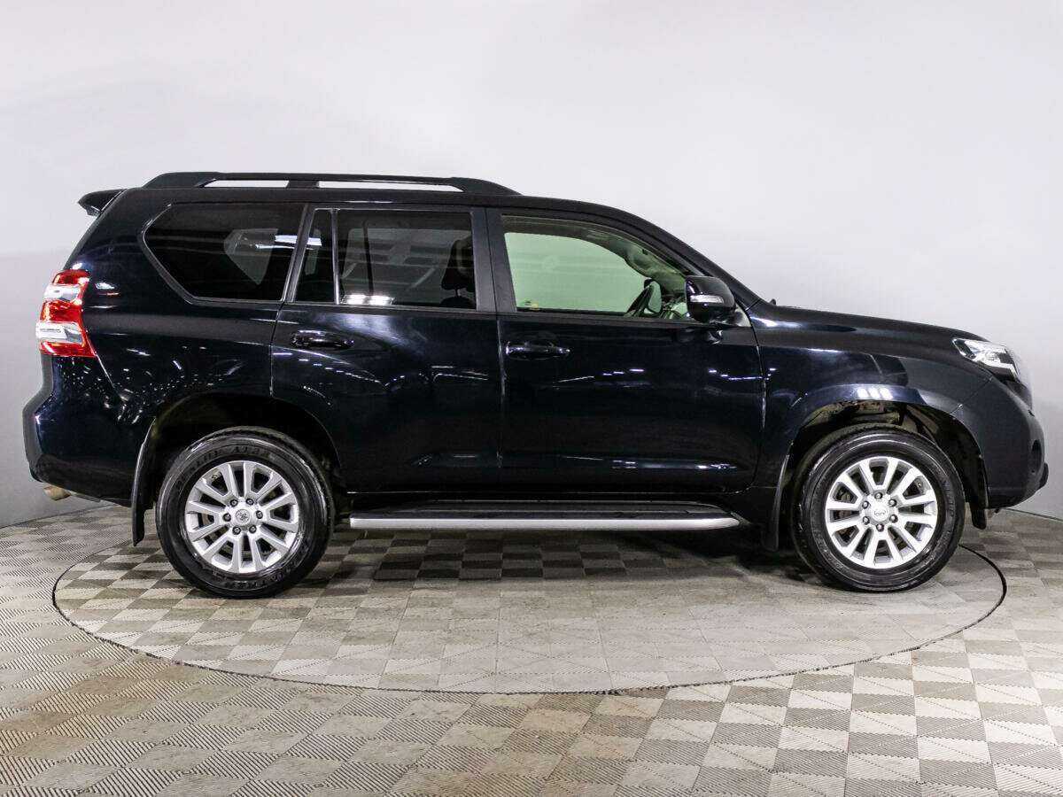 Купить Toyota Land Cruiser Prado с пробегом. Фото: #3