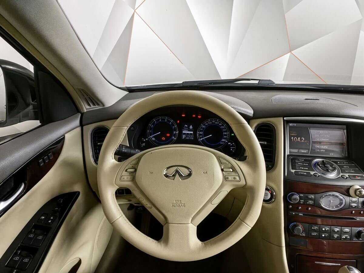 Купить Infiniti QX50 с пробегом. Фото: #14