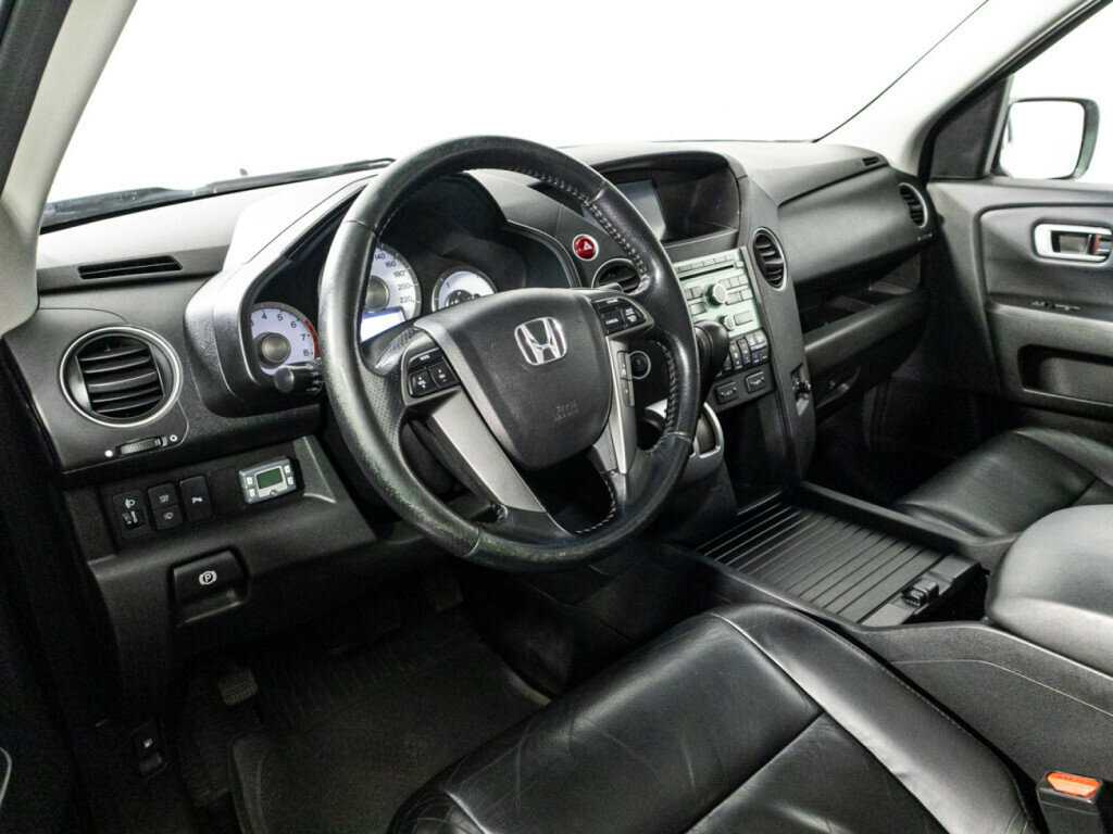 Купить Honda Pilot с пробегом. Фото: #10
