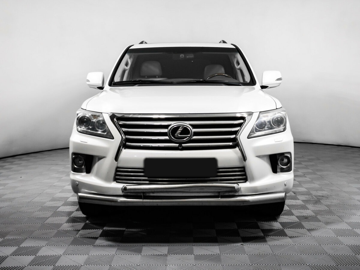 Купить Lexus LX с пробегом. Фото: #1