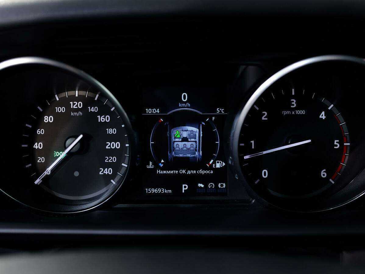 Купить Land Rover Discovery с пробегом. Фото: #23