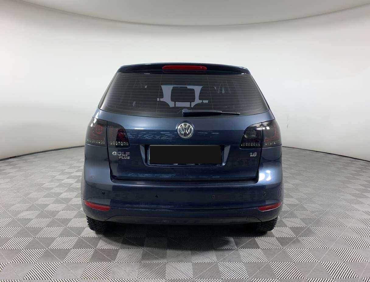 Купить Volkswagen Golf Plus с пробегом. Фото: #5