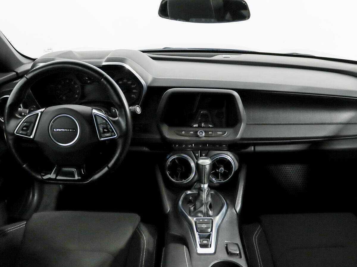 Купить Chevrolet Camaro с пробегом. Фото: #10