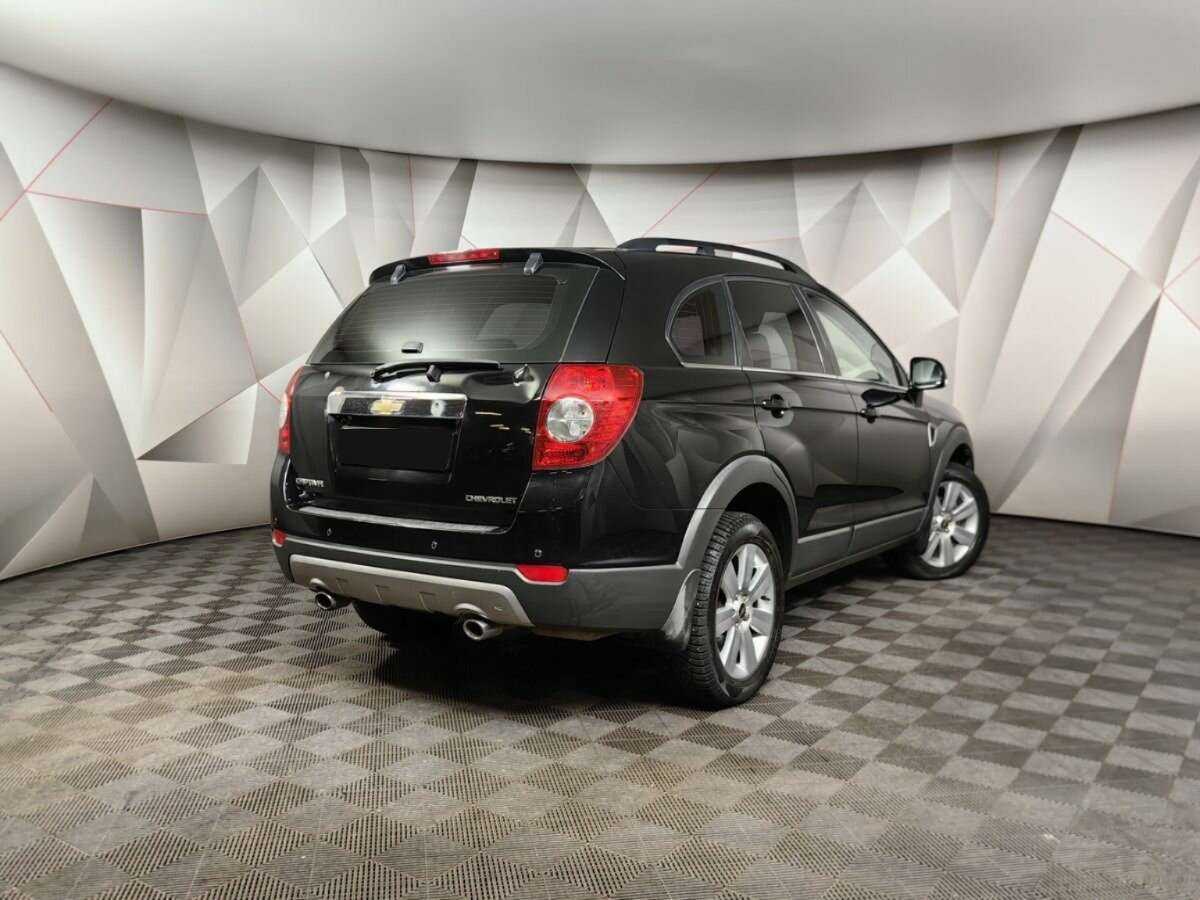 Купить Chevrolet Captiva с пробегом. Фото: #1