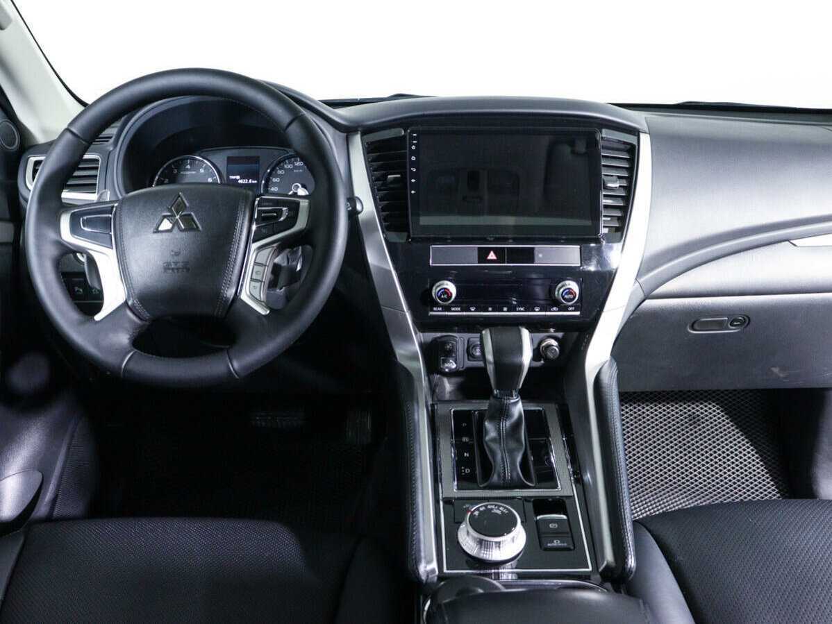 Купить Mitsubishi Pajero Sport с пробегом. Фото: #9