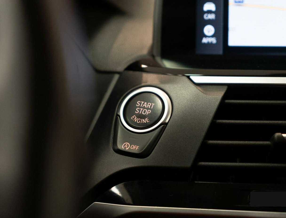 Купить BMW X3 с пробегом. Фото: #10