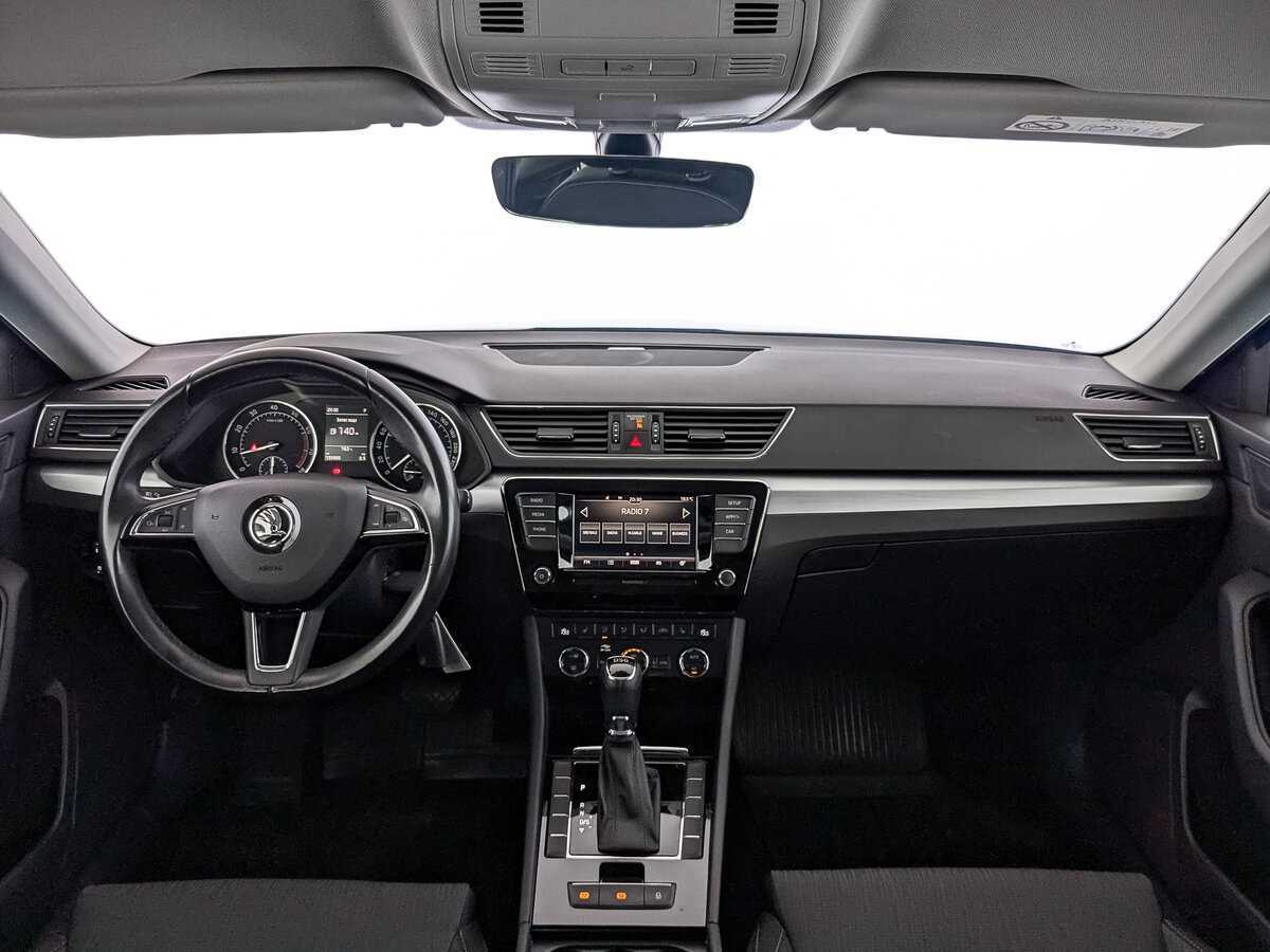 Купить Skoda Superb с пробегом. Фото: #13