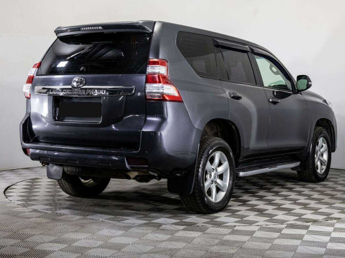 Купить Toyota Land Cruiser Prado с пробегом. Фото: #4