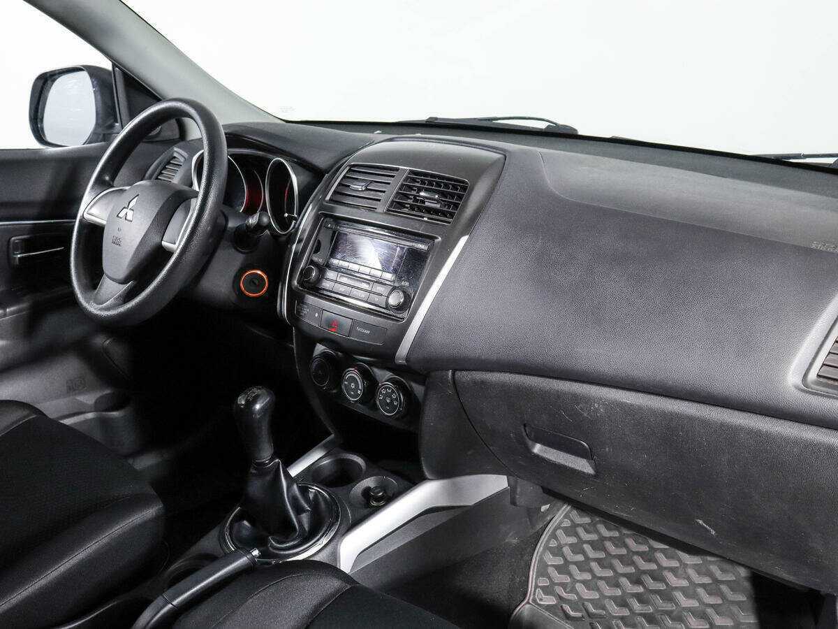 Купить Mitsubishi ASX с пробегом. Фото: #8