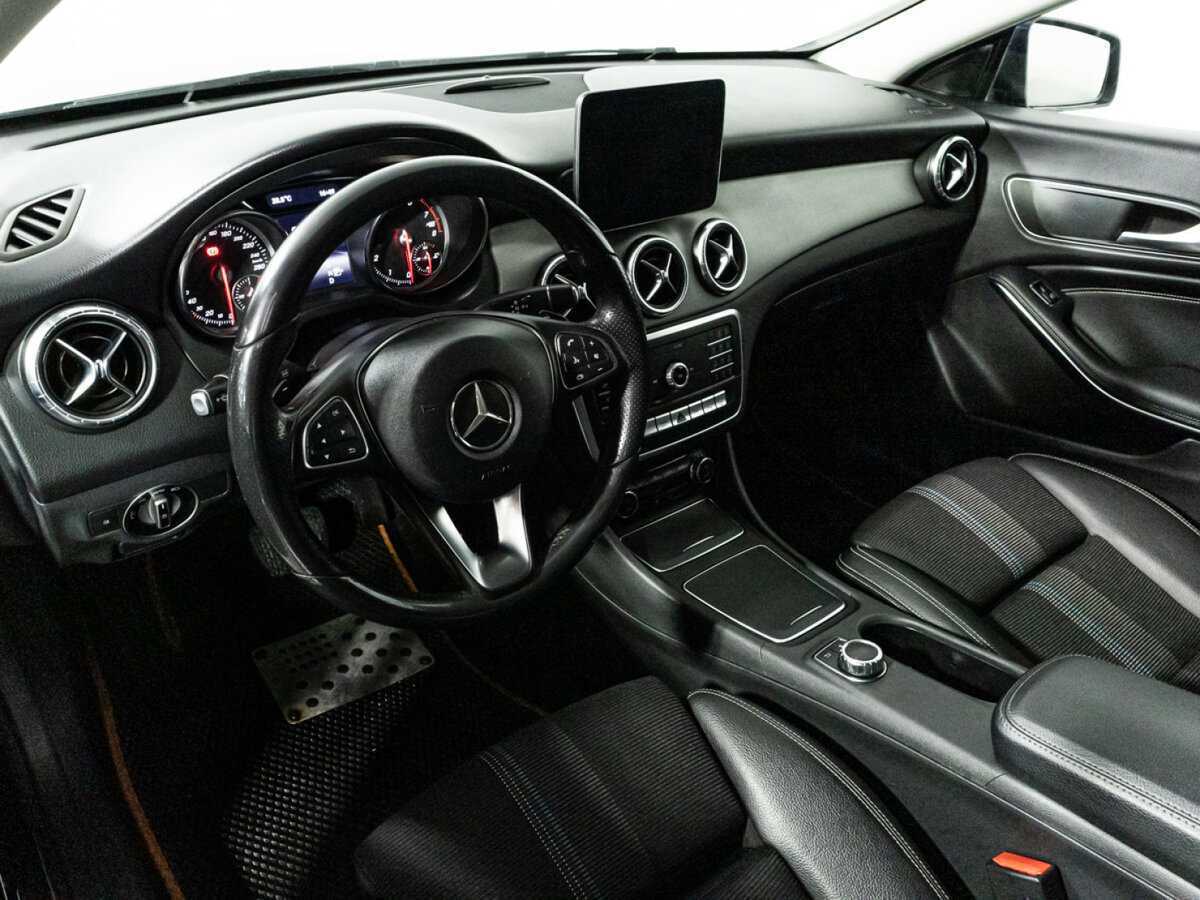 Купить Mercedes-Benz CLA с пробегом. Фото: #10