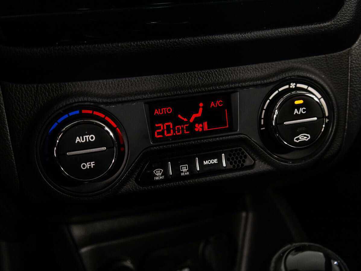 Купить Kia Rio с пробегом. Фото: #14