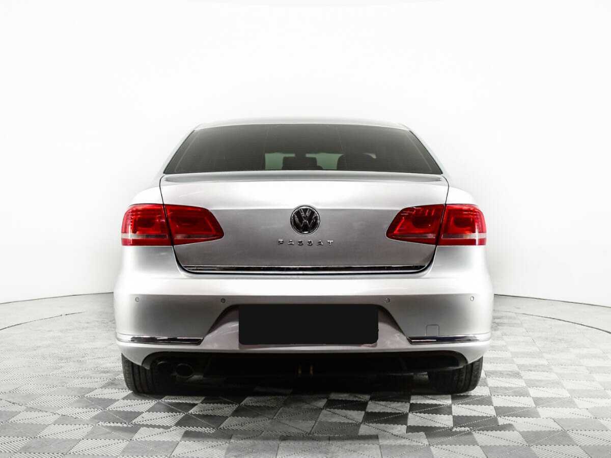 Купить Volkswagen Passat с пробегом. Фото: #5