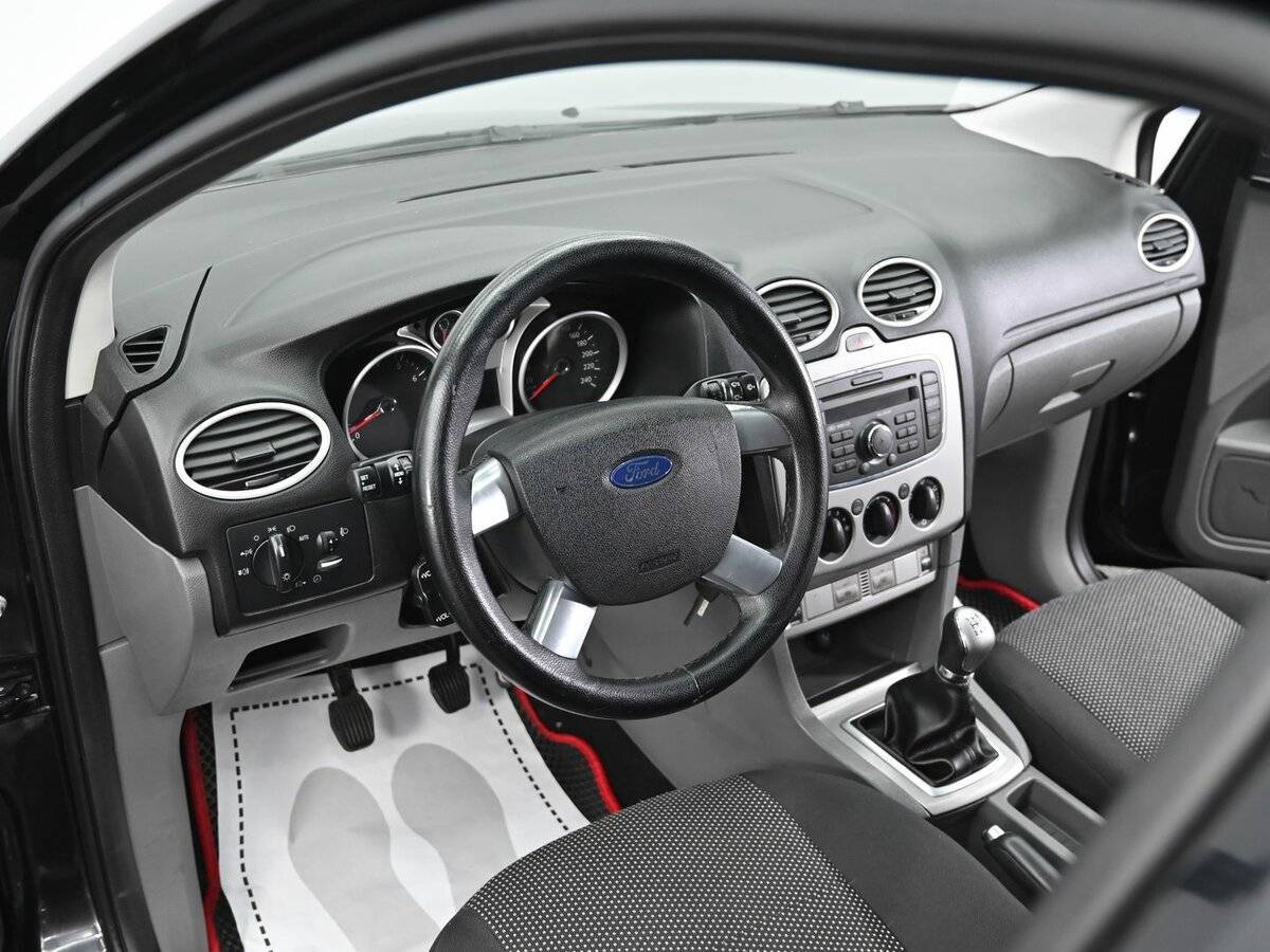 Купить Ford Focus с пробегом. Фото: #7