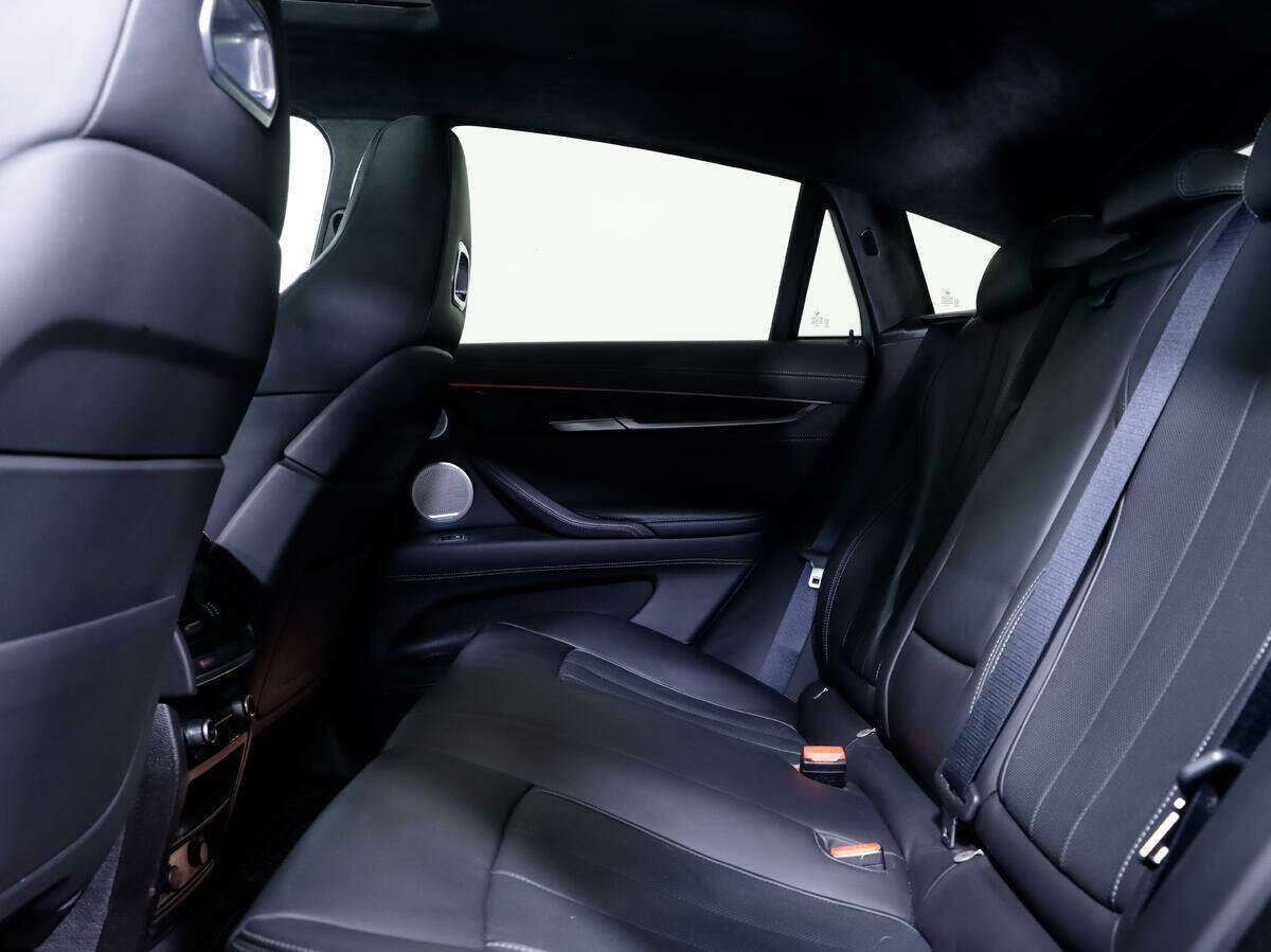 Купить BMW X6 M с пробегом. Фото: #8